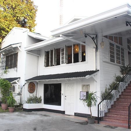 The White Bed And Breakfast Bacolod Exteriér fotografie
